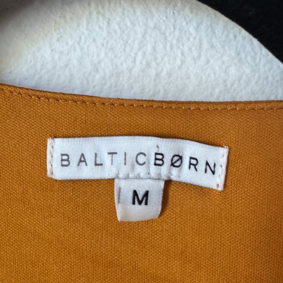 Baltic Born Kristina Maxi Dress Mustard Gold Yellow M - Picture 5 of 7